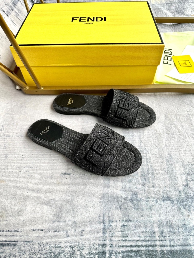 Fendi Slippers